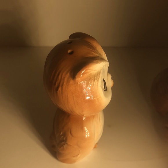 Vintage Owl Salt and Pepper Shaker Set - Picture 7 of 11